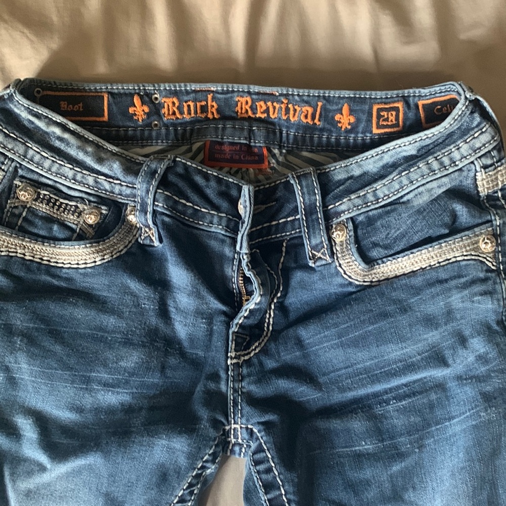 COPY - Rock revival women’s bootcut jeans size 28